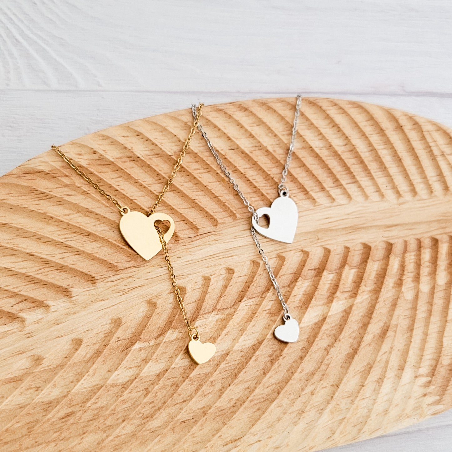 Heartfall Necklace (Silver or Gold), 1 Total, Metal Blank #154