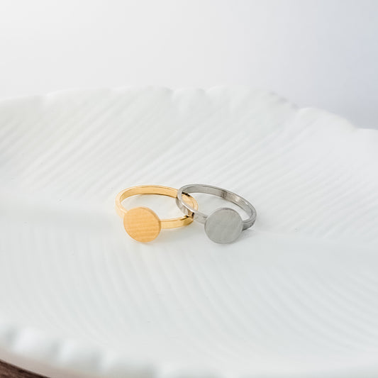 Centered Circle Ring (Silver or Gold, Sizes 6-10), 1 Total, Metal Blank #159