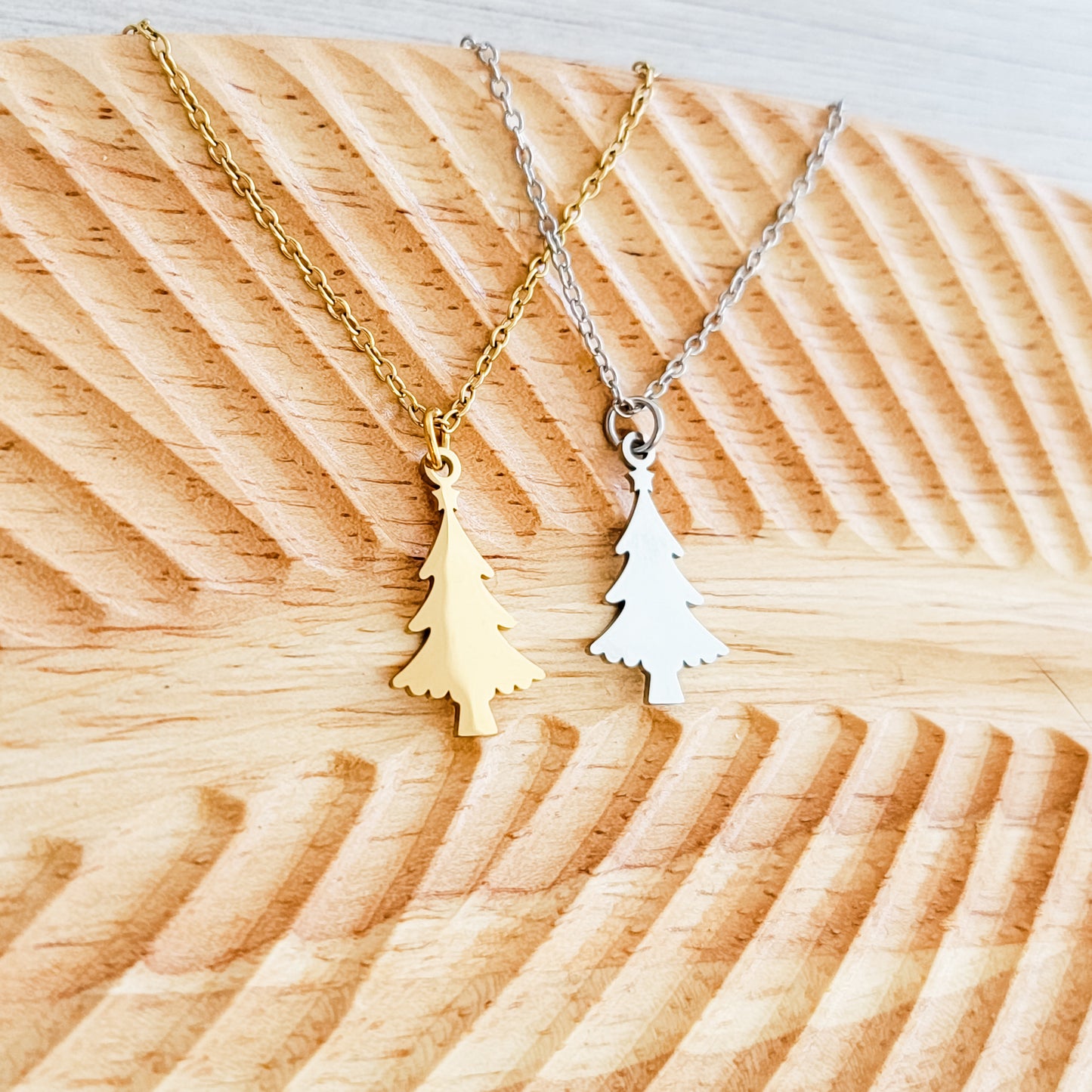 Holiday Tree Necklace (Silver or Gold), 1 Total, Metal Blank #183