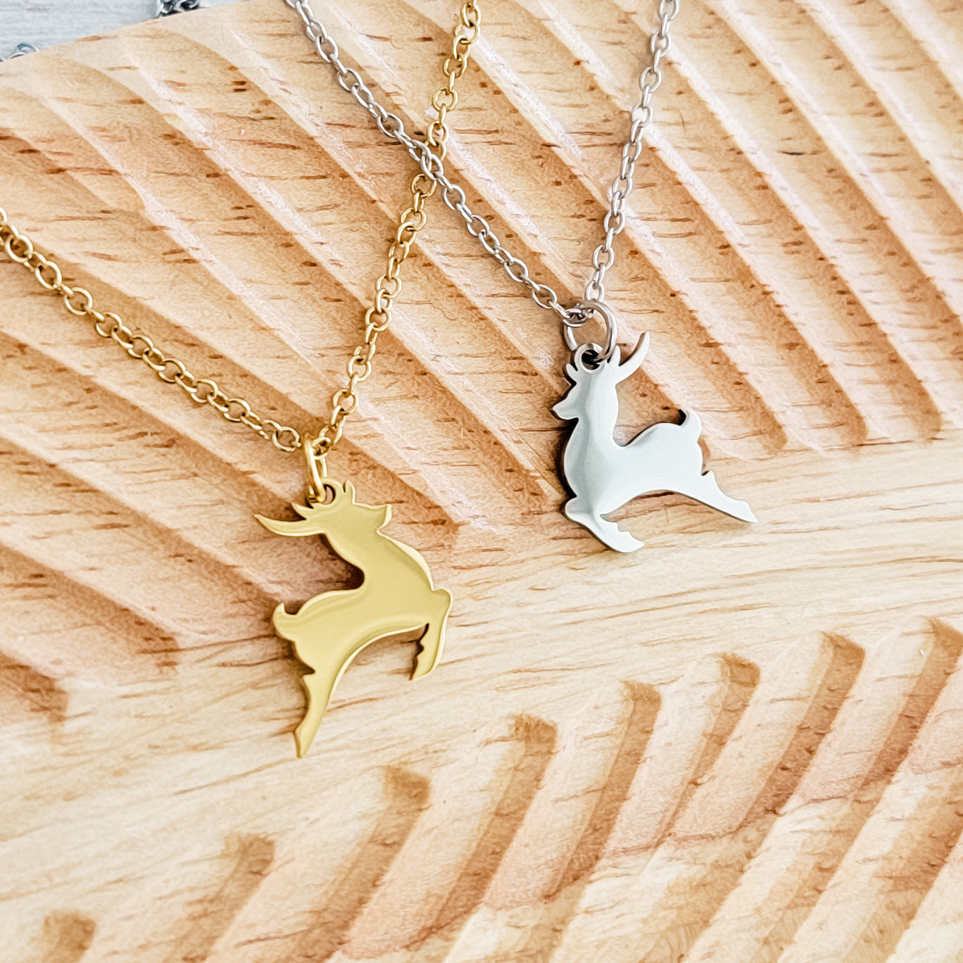 Reindeer Necklace (Silver or Gold), 1 Total, Metal Blank #182
