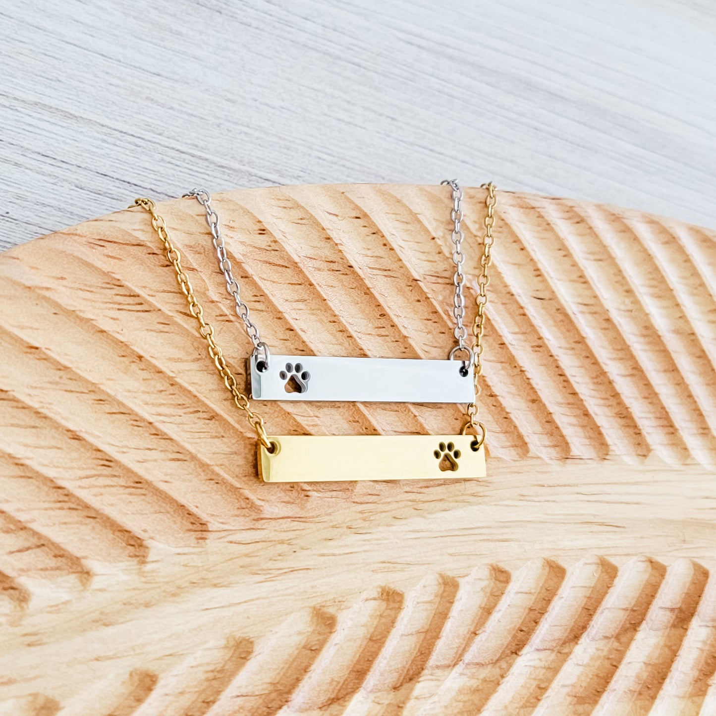 Paw Print Cutout Horizontal Bar Necklace (Silver or Gold), 1 Total, Metal Blank #179
