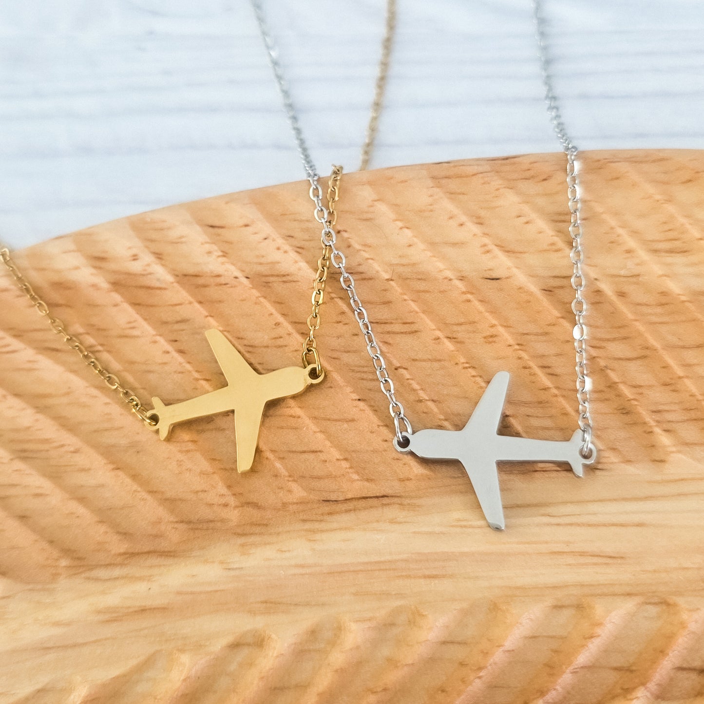 Airplane Pendant Necklace (Silver or Gold), 1 Total, Metal Blank #196
