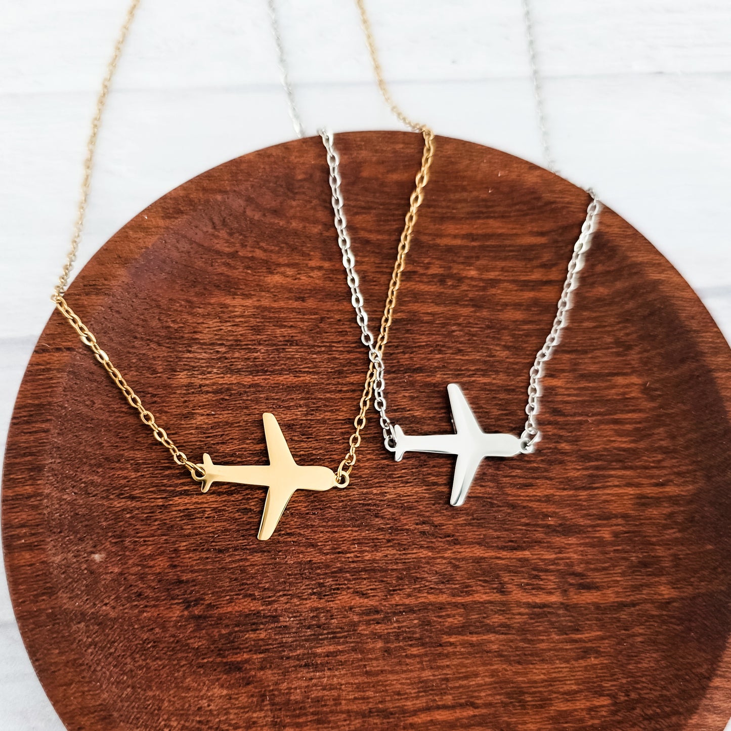 Airplane Pendant Necklace (Silver or Gold), 1 Total, Metal Blank #196