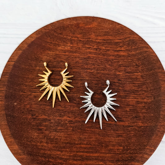 Sunrise Stainless Steel Pendant (Silver or Gold), 10 Pieces, Charm #2