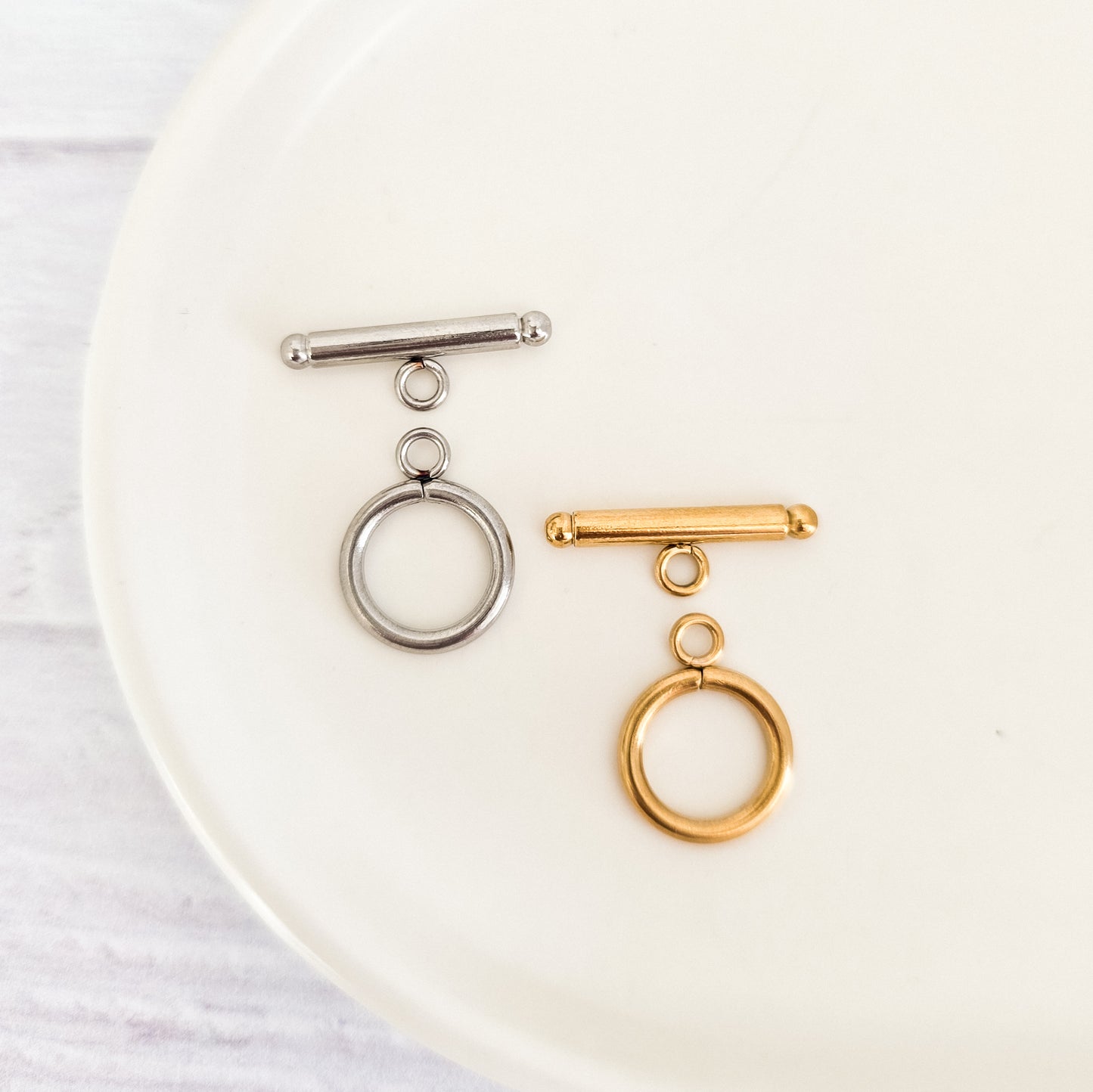 New Premium Toggle Clasp Closure Findings (Silver or Gold), 5 Sets, Chain #26