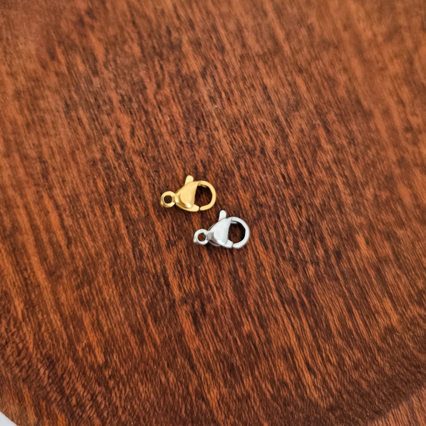New Premium Lobster Clasp Findings (Silver or Gold), 20 Pieces, Chain #24