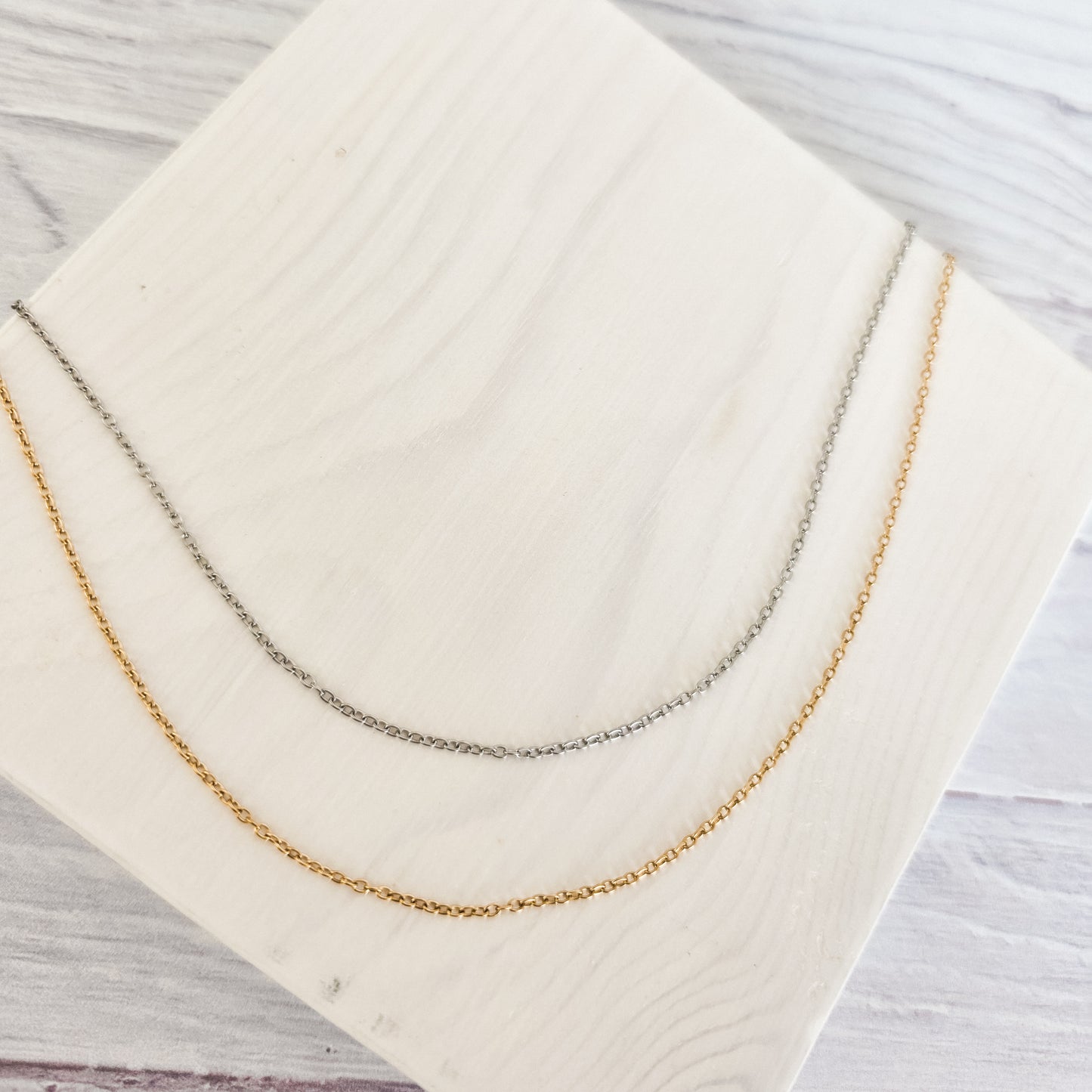 New Premium Full Minimalist Cable Chain Necklace Finding (Silver or Gold Stainless Steel), Pack of 5, Chain #29