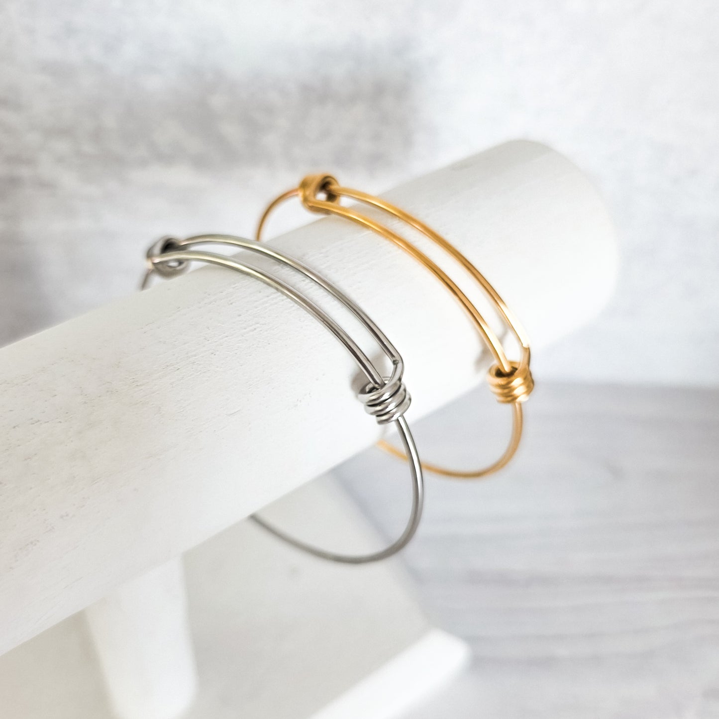 Modern Twist Bangle Bracelet (Silver or Gold), 1 Total, Metal Blank #199