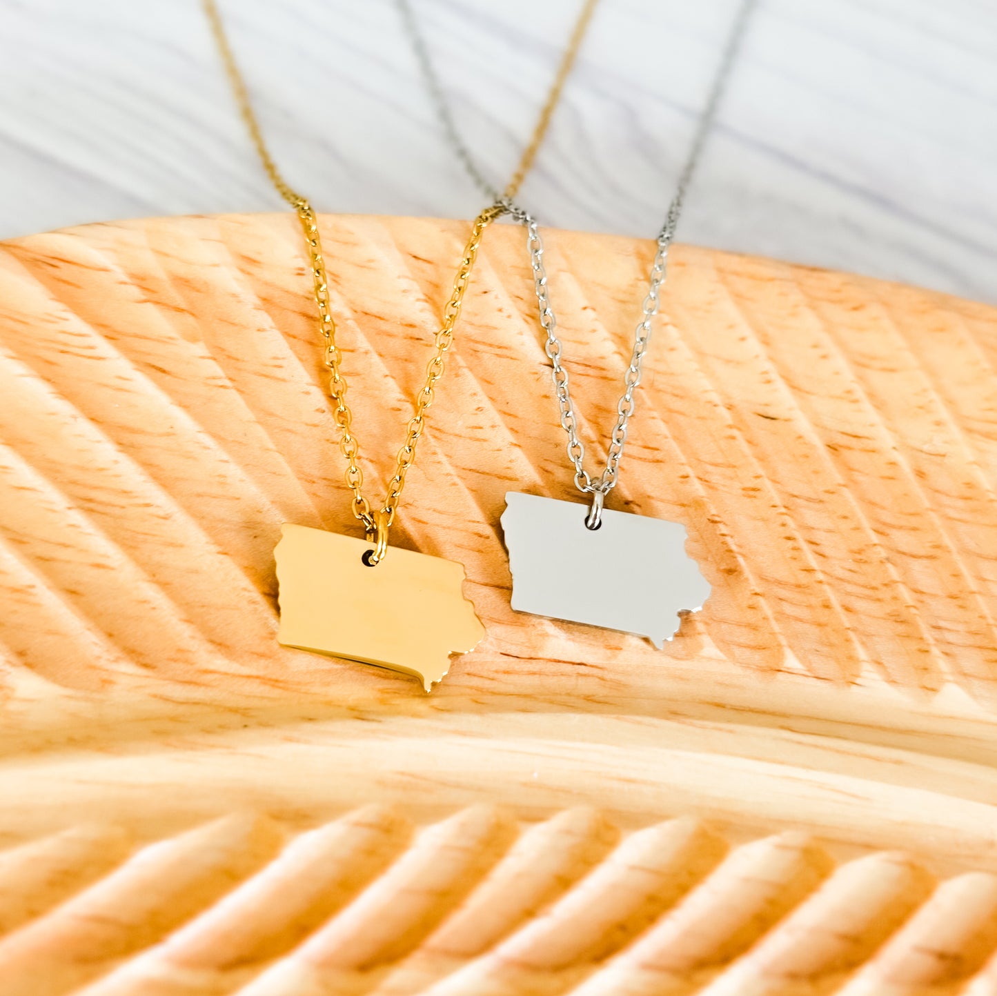 Iowa Pendant Necklace (Silver or Gold), 1 Total, Metal Blank #209