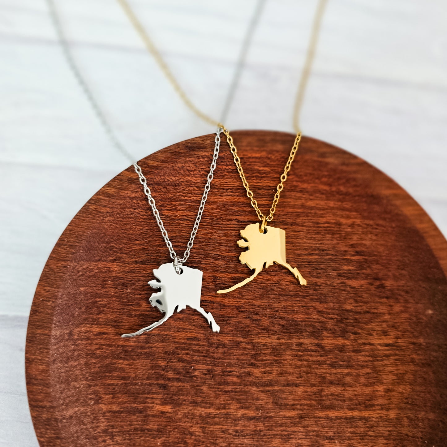 Alaska Pendant Necklace (Silver or Gold), 1 Total, Metal Blank #207