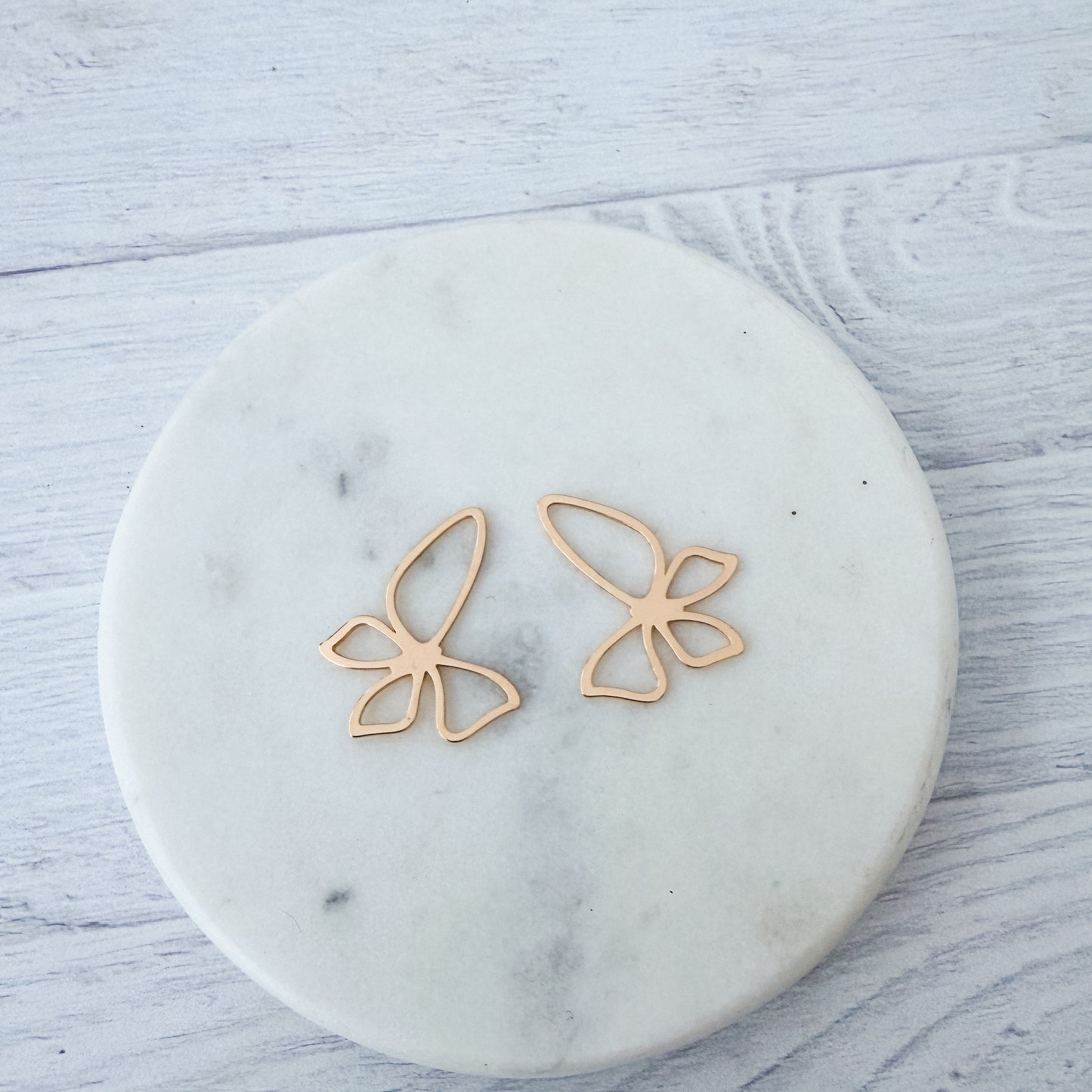 Gold Open Butterfly Brass Pendant, 10 Pieces, Charm #116