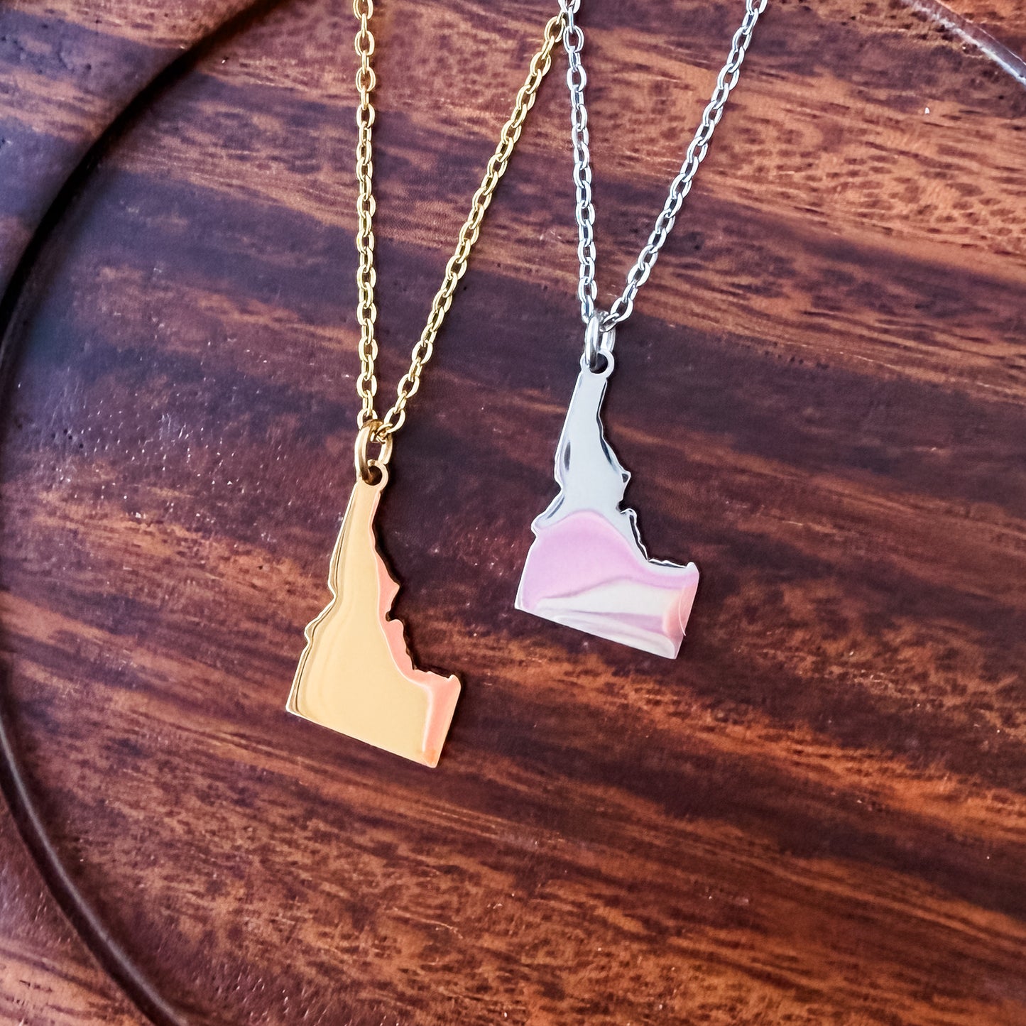 Idaho Pendant Necklace (Silver or Gold), 1 Total, Metal Blank #220