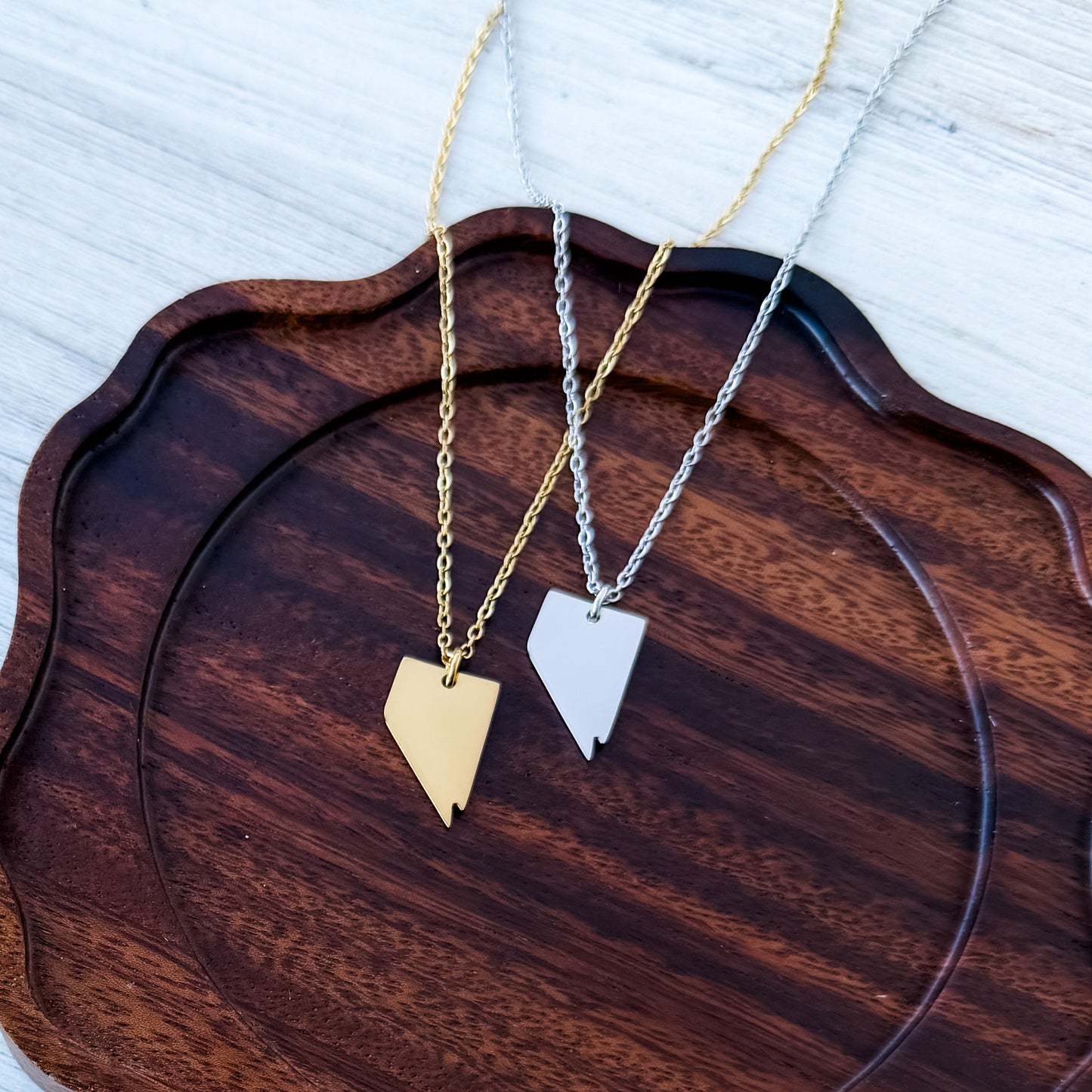 Nevada Pendant Necklace (Silver or Gold), 1 Total, Metal Blank #226