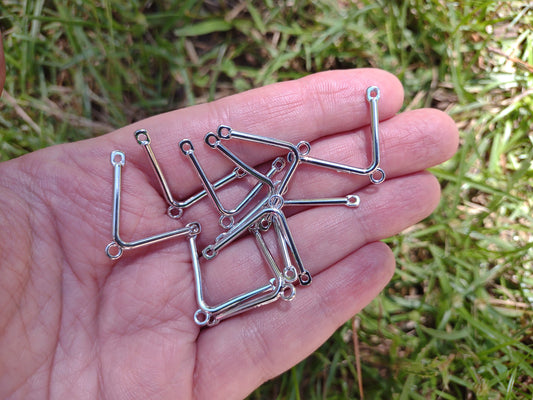 Silver V Shape Connector, 10 Pieces