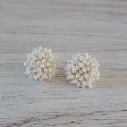 Ivory 15mm Small Seed Bead Topper, 1 Pair