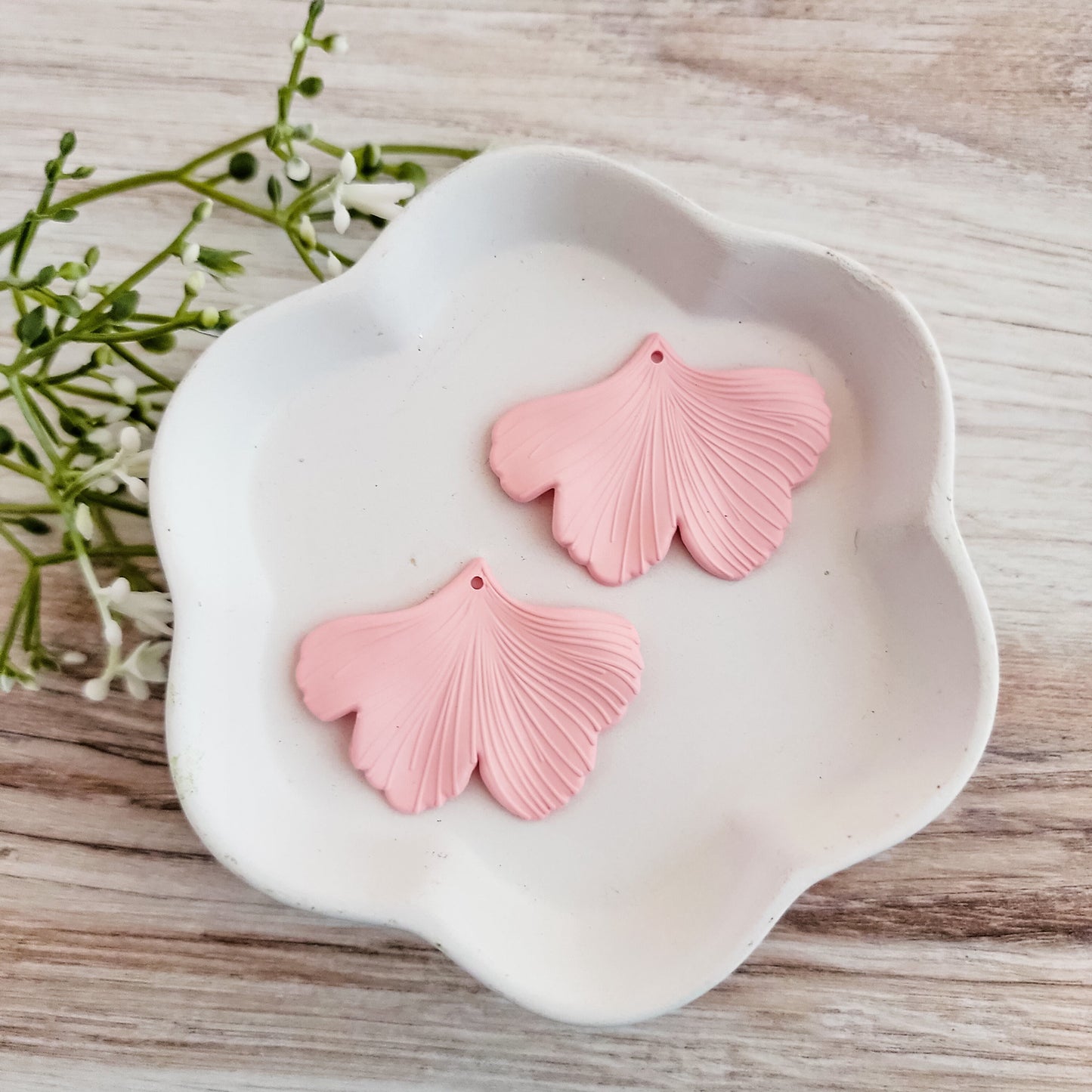 Blush Pink Ginkgo Leaf Pendants, 10 Pieces, Ginkgo #9