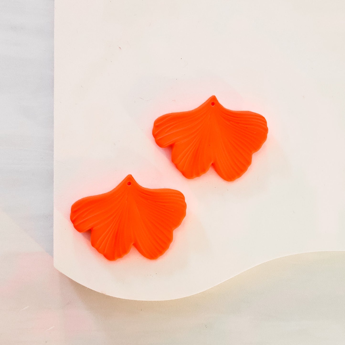 Neon Orange Ginkgo Leaf Pendants, 10 Pieces, Ginkgo #26