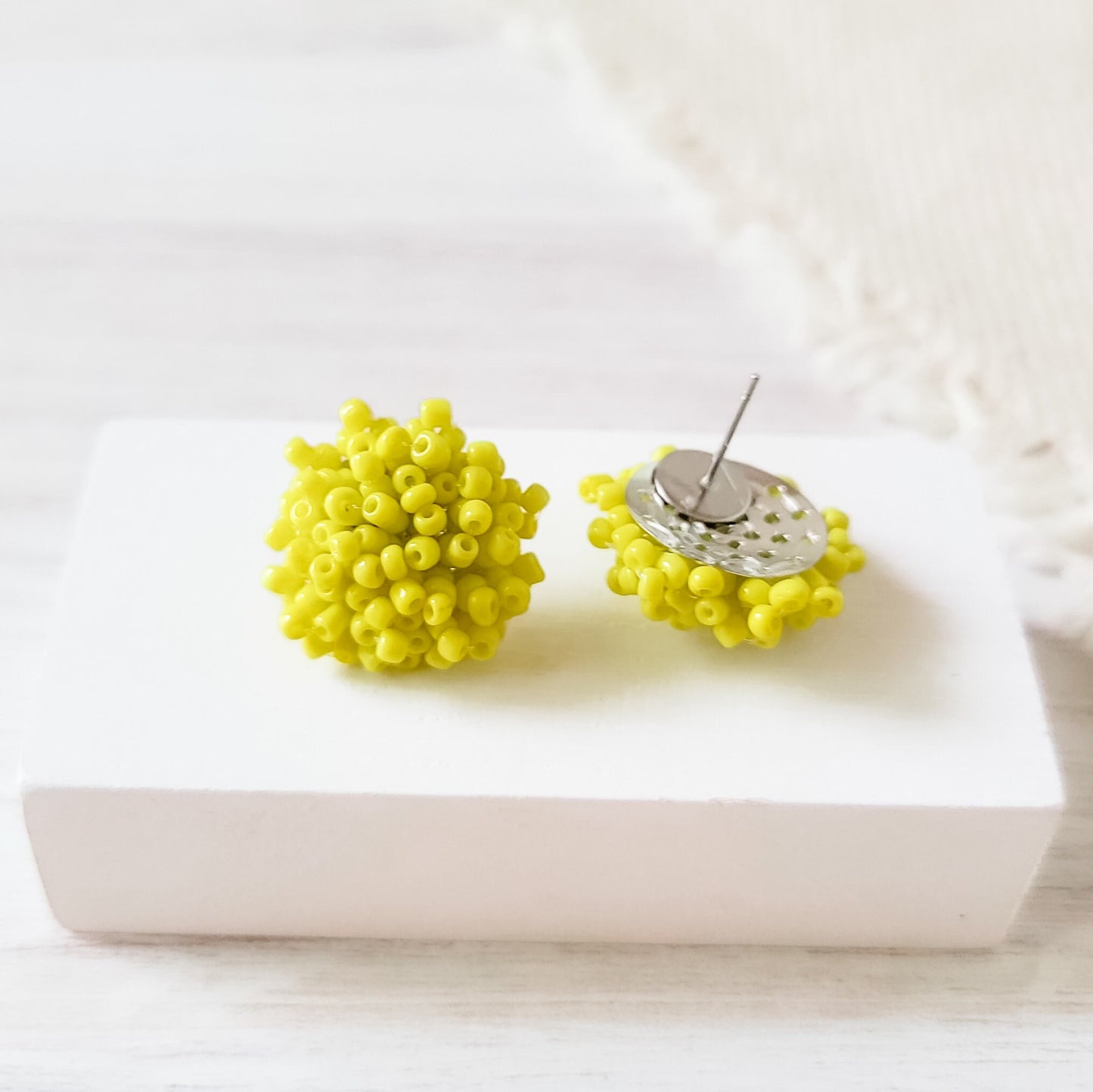 Bright Yellow 15mm Small Seed Bead Topper, 1 Pair
