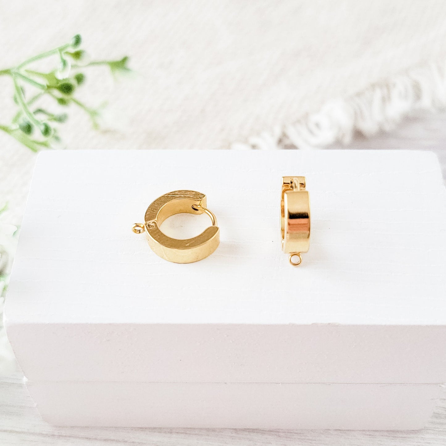 Gold Wide Stainless Steel Huggie with Perpendicular Loop, 10 Pieces