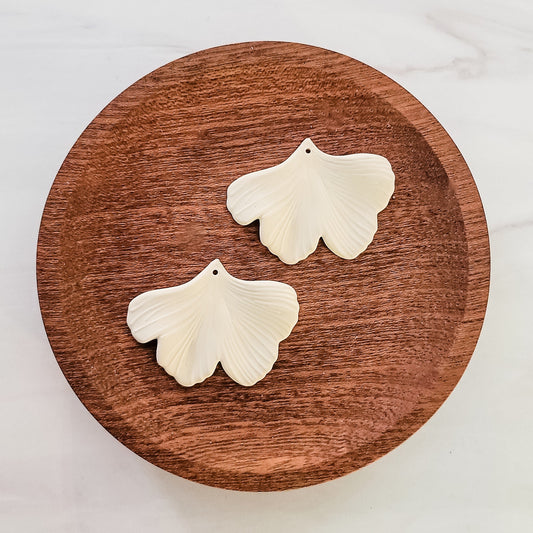 Ivory Ginkgo Leaf Pendants, 10 Pieces, Ginkgo #17