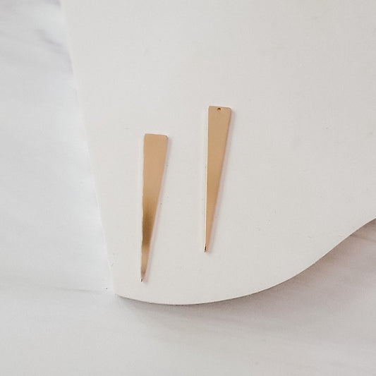 Gold Elongated Narrow Triangle 1-Hole Brass Charms, 10 Pieces