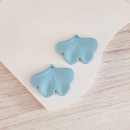 Powder Blue Ginkgo Leaf Pendants, 10 Pieces, Ginkgo #19