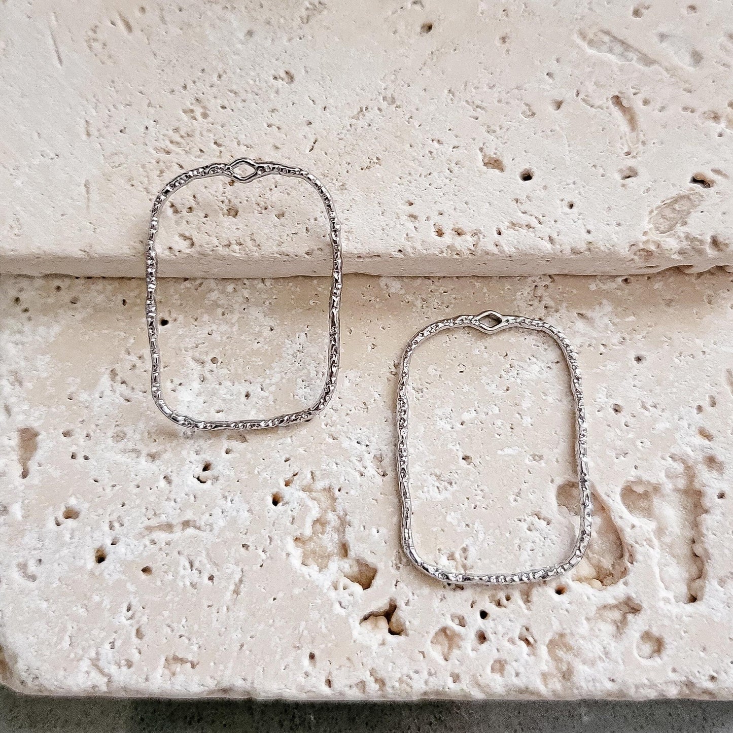 20mm Hammered Silver Rectangle Brass Charm with Hole, 10 Pieces