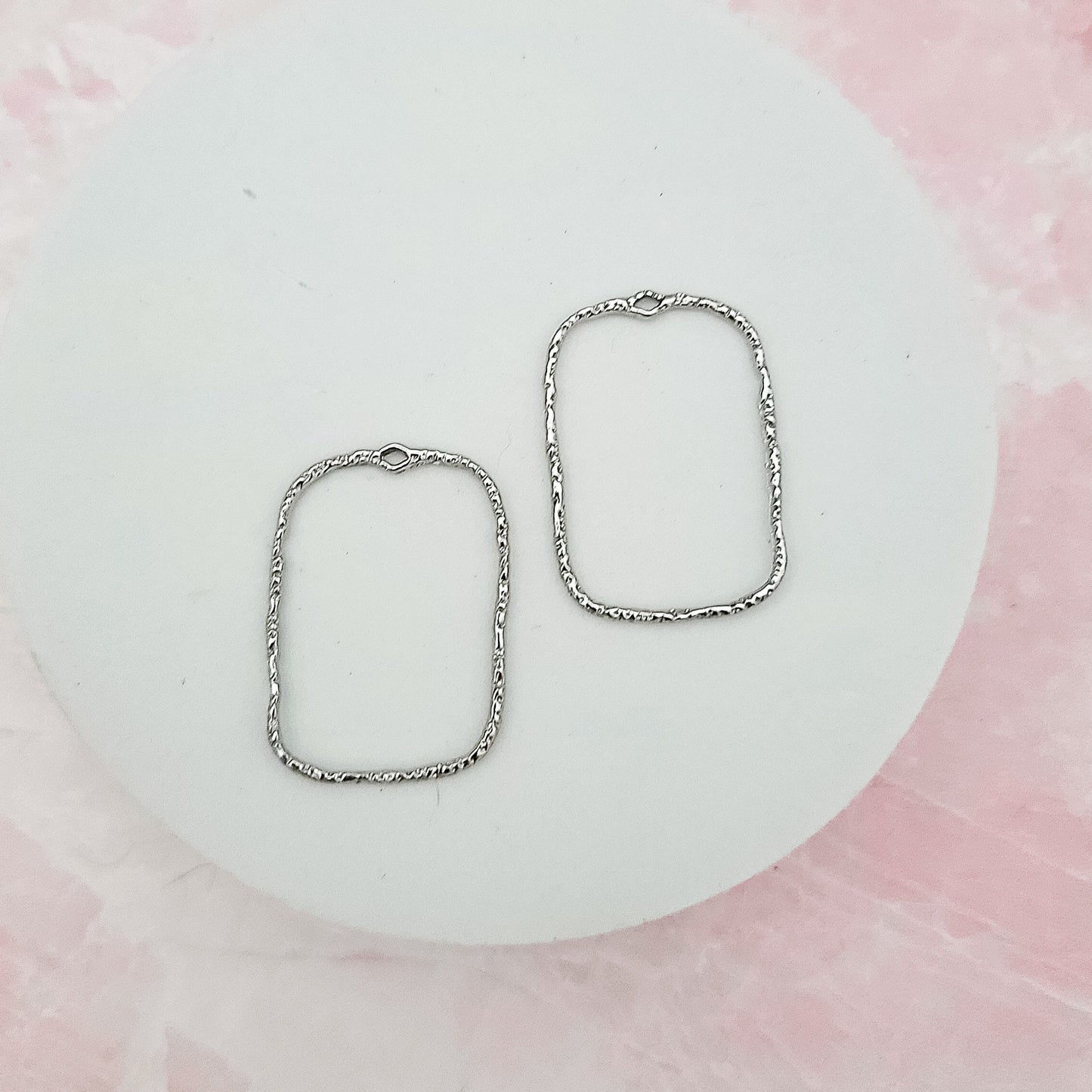 20mm Hammered Silver Rectangle Brass Charm with Hole, 10 Pieces