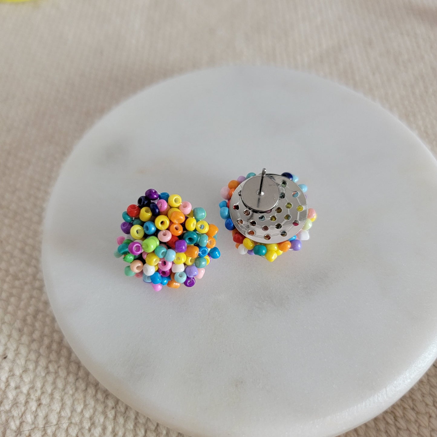 Bold Rainbow 15mm Small Seed Bead Topper, 1 Pair