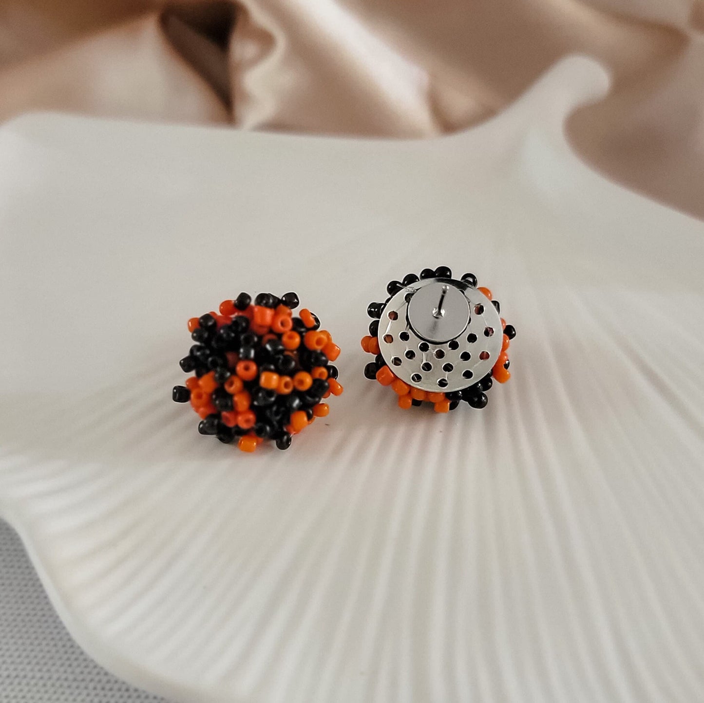 Orange and Black Mix 15mm Small Seed Bead Topper, 1 Pair
