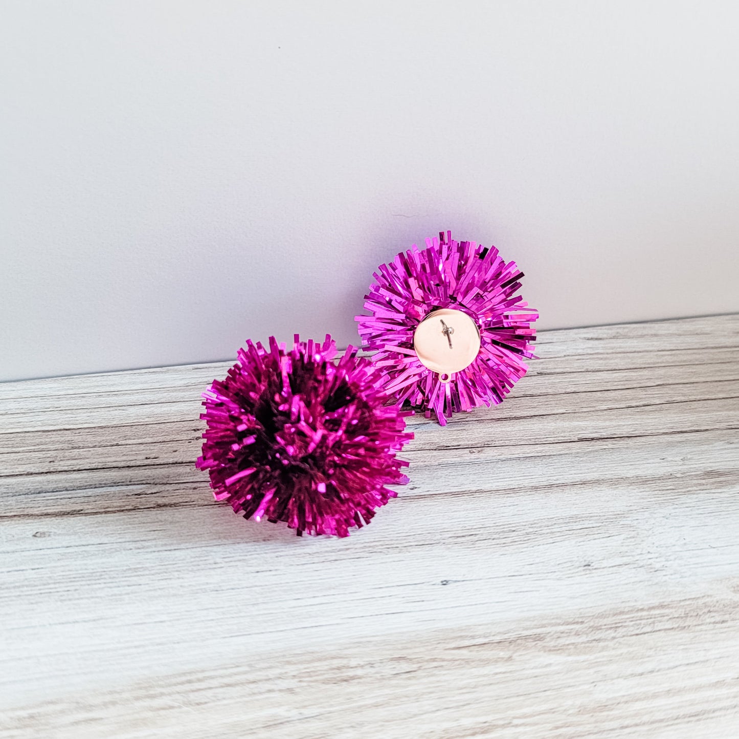 Magenta Tinsel 30mm Large Stud Topper, 1 Pair