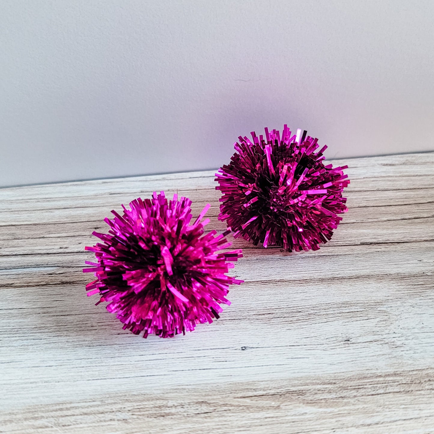 Magenta Tinsel 30mm Large Stud Topper, 1 Pair
