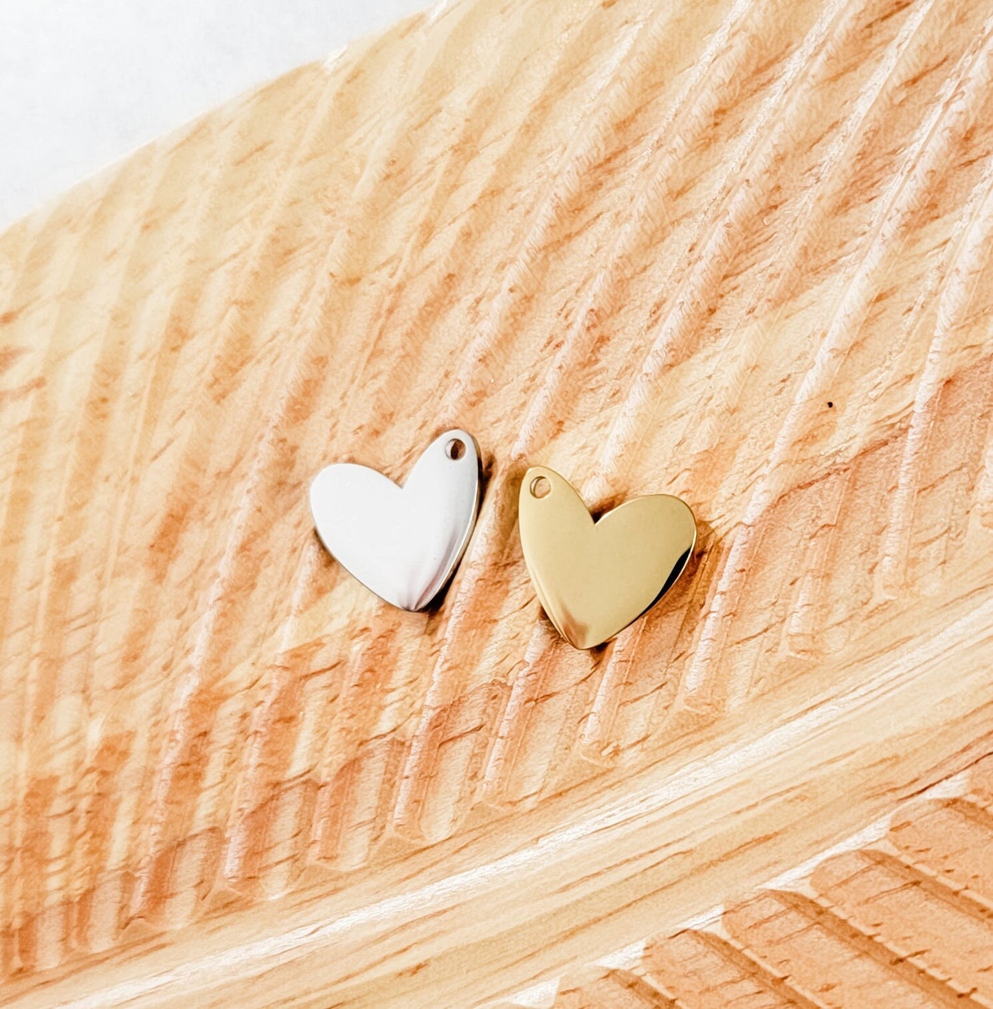 Small Angled Heart Charms with Attached Jump Rings (Silver or Gold), 5 Total, Metal Blank #41