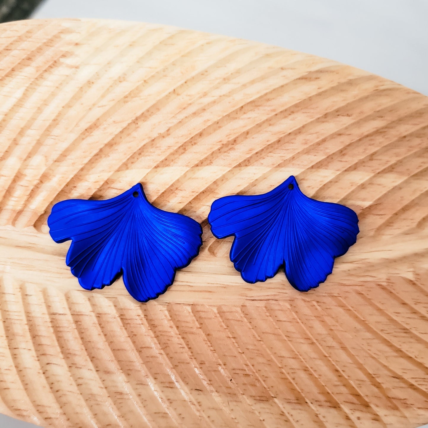 Satin Cobalt Blue Ginkgo Leaf Pendants, 10 Pieces, Ginkgo #21