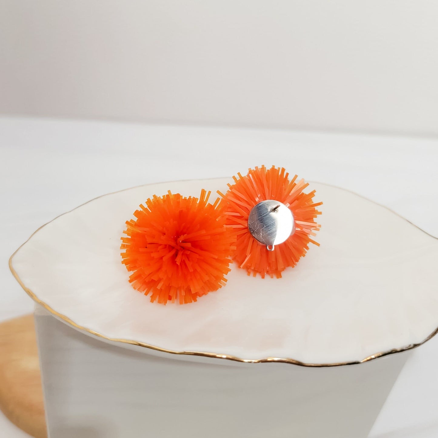 Orange Tinsel 30mm Large Stud Topper, 1 Pair