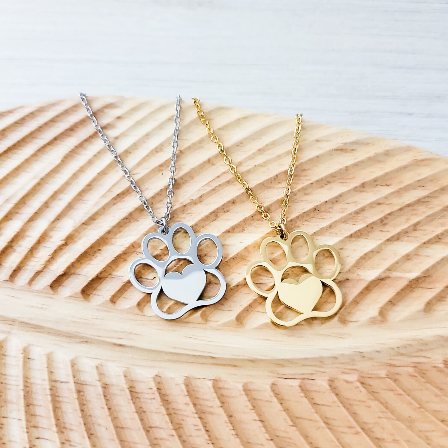 Paw Print Necklace (Silver or Gold), 1 Total, Metal Blank #69