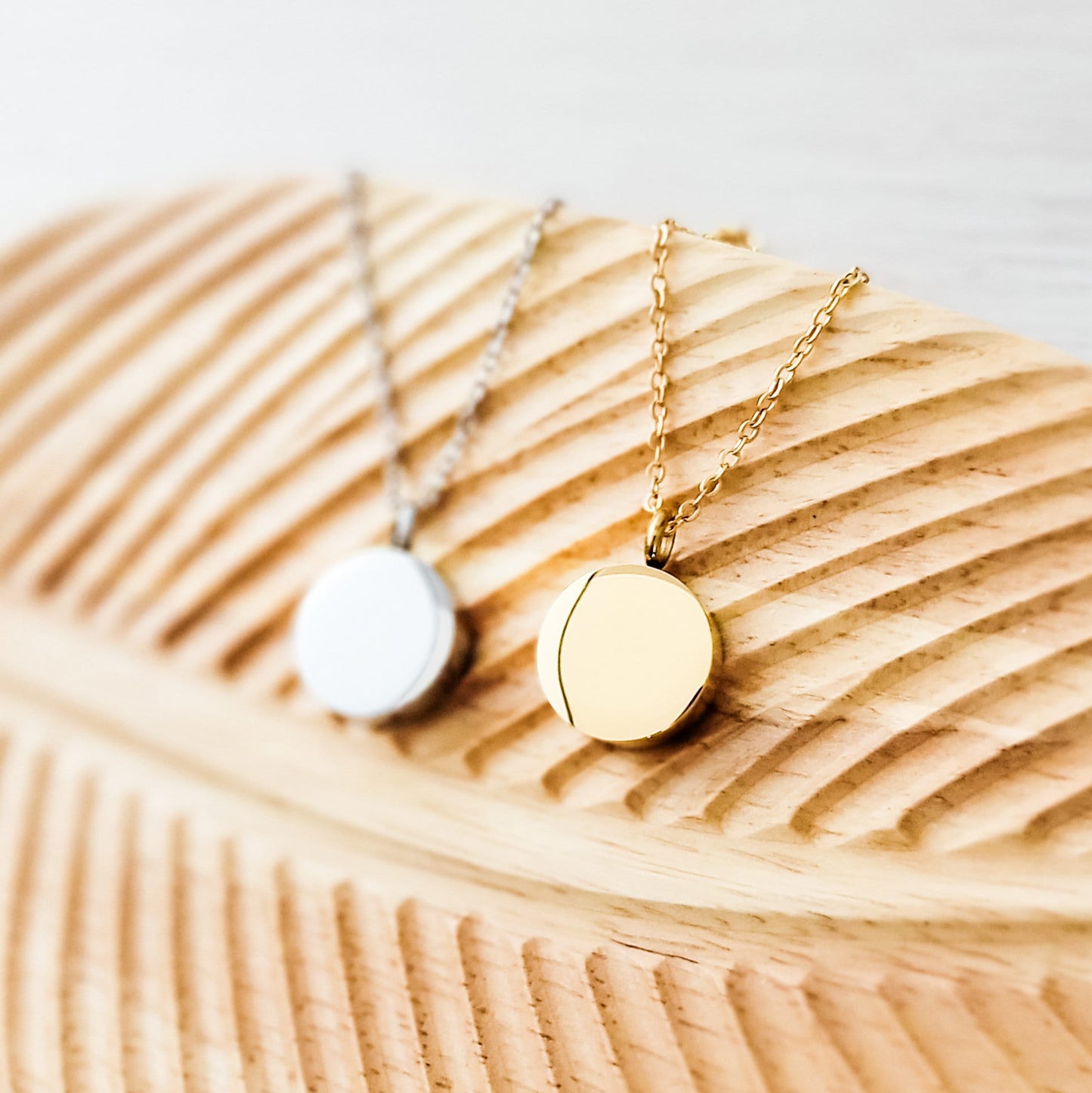 Circle Urn Memorial Necklace (Silver, Gold, or Rose Gold), 1 Total, Metal Blank #74