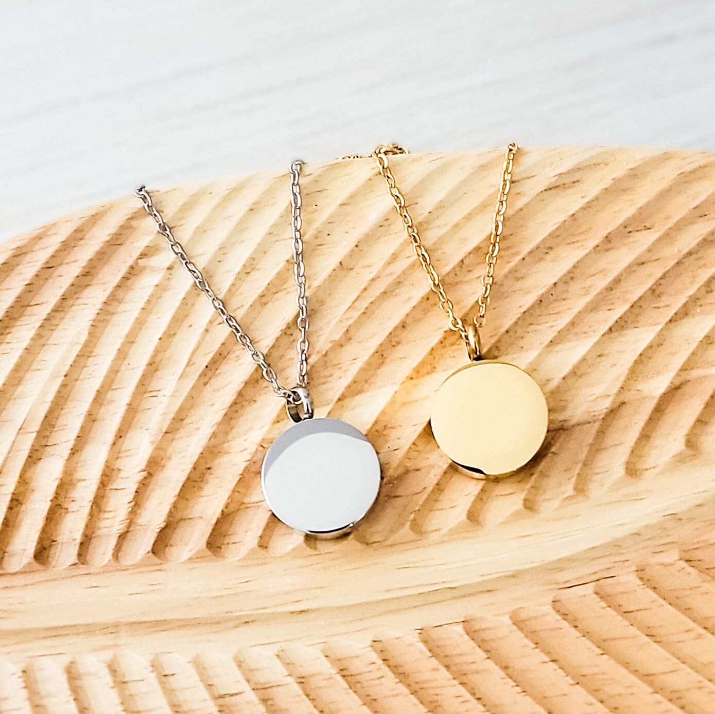 Circle Urn Memorial Necklace (Silver, Gold, or Rose Gold), 1 Total, Metal Blank #74