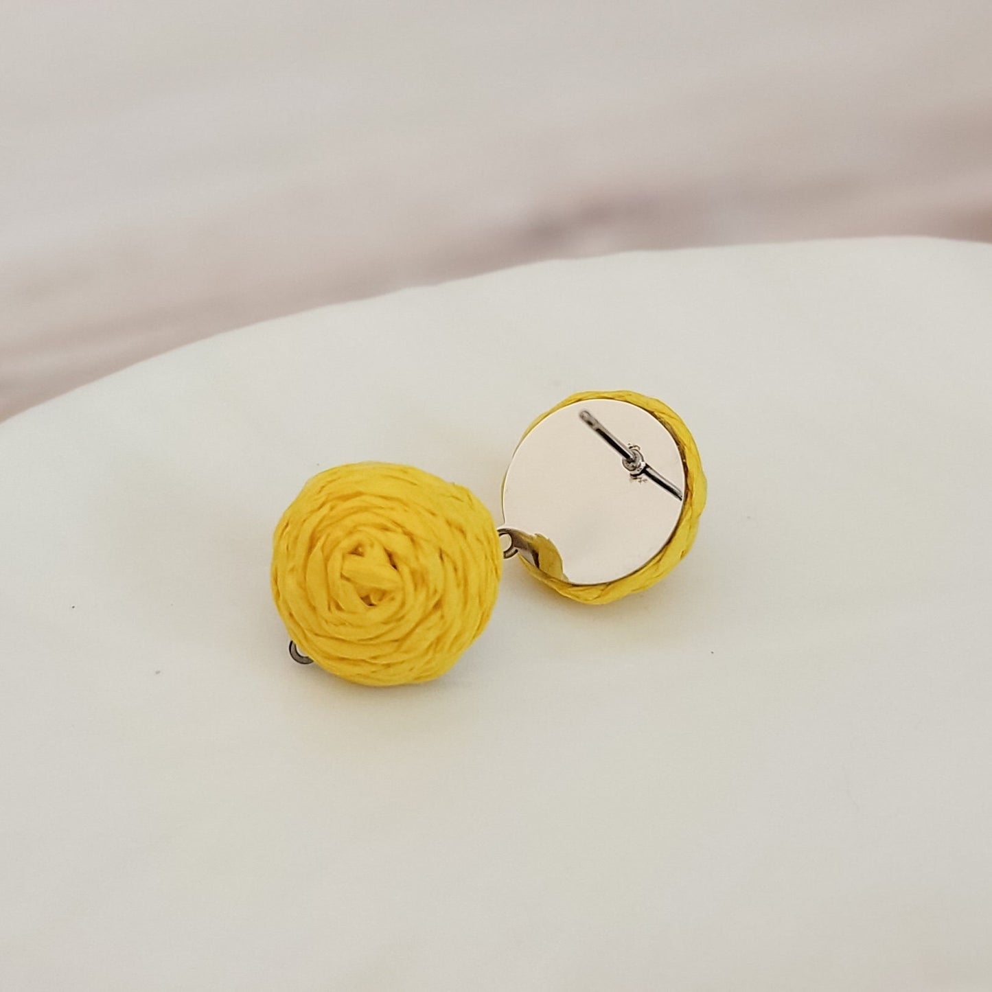 Yellow 14mm Raffia Small Stud Topper, 1 Pair, Stud #160