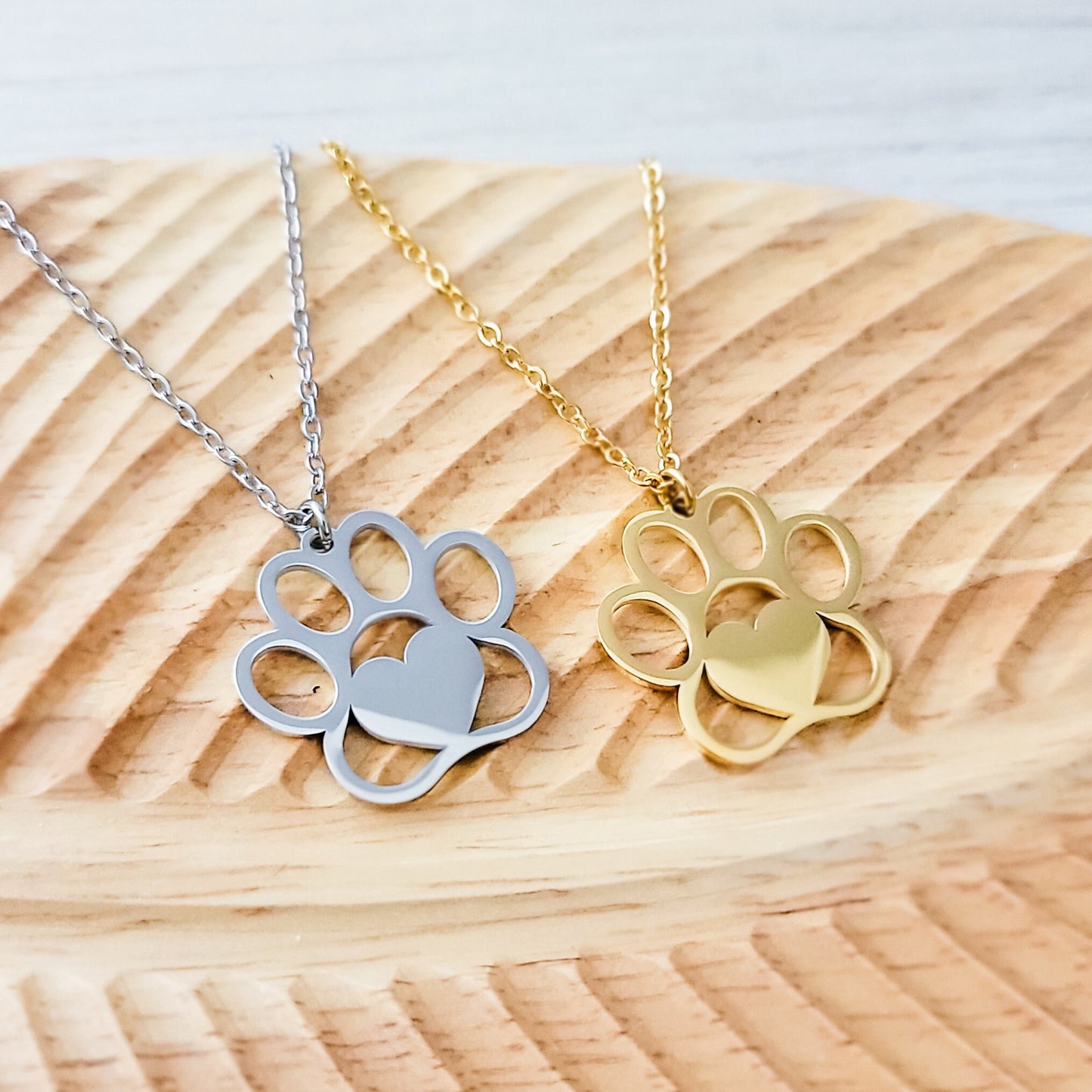 Paw Print Necklace (Silver or Gold), 1 Total, Metal Blank #69