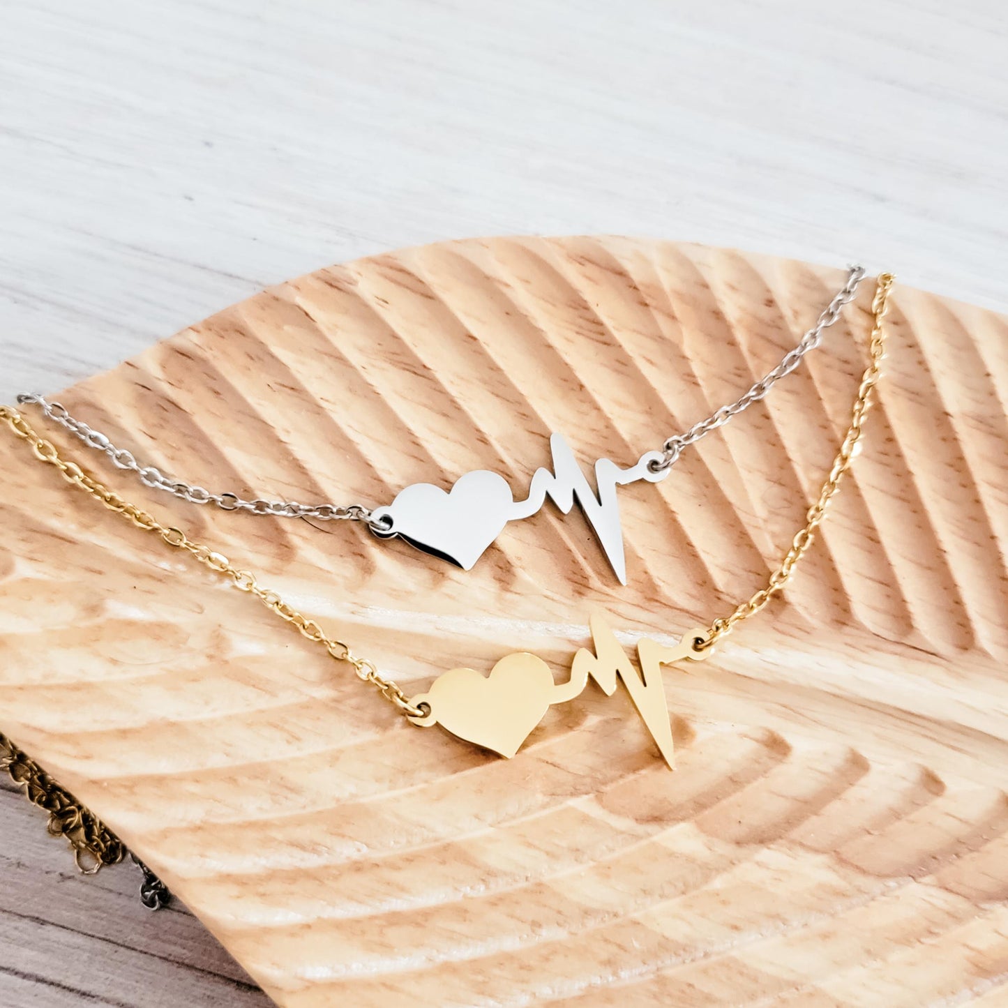 Heartbeat Necklace (Silver or Gold), 1 Total, Metal Blank #90