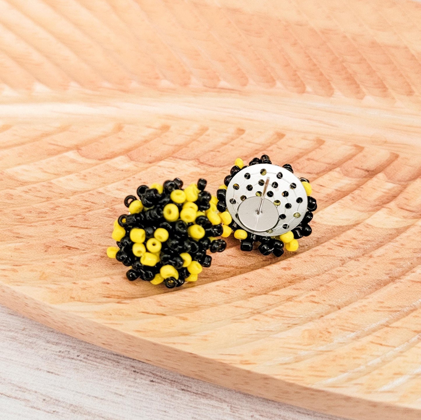 Black and Yellow Mix 15mm Small Seed Bead Topper, 1 Pair