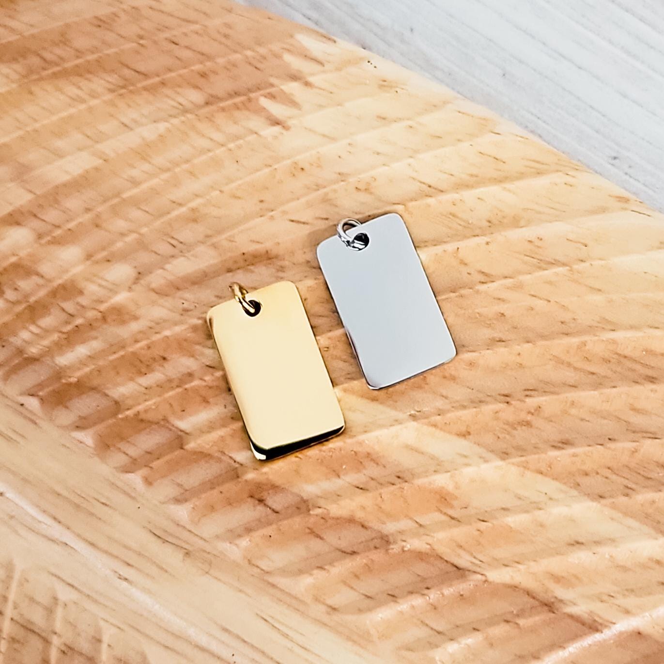 Small Rounded Rectangle Charms with Attached Jump Rings (Silver or Gold), 5 Total, Metal Blank #98