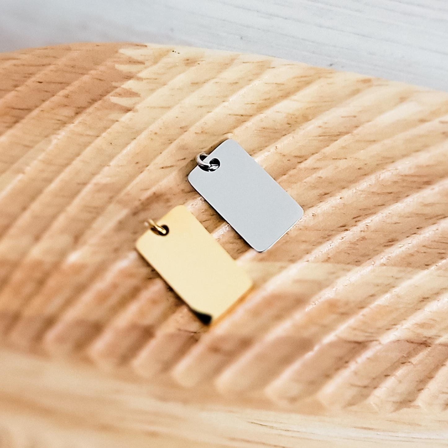 Small Rounded Rectangle Charms with Attached Jump Rings (Silver or Gold), 5 Total, Metal Blank #98