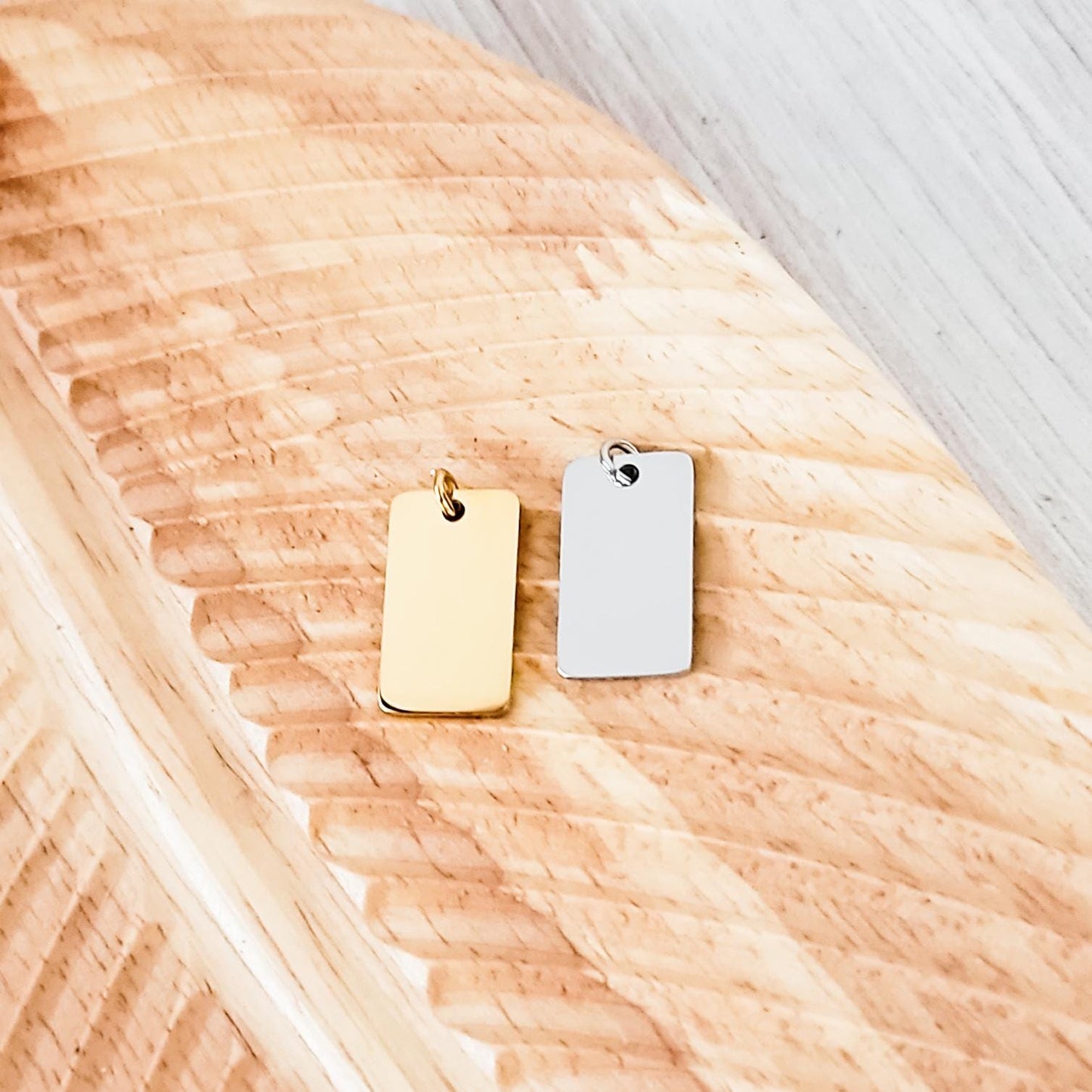 Small Rounded Rectangle Charms with Attached Jump Rings (Silver or Gold), 5 Total, Metal Blank #98