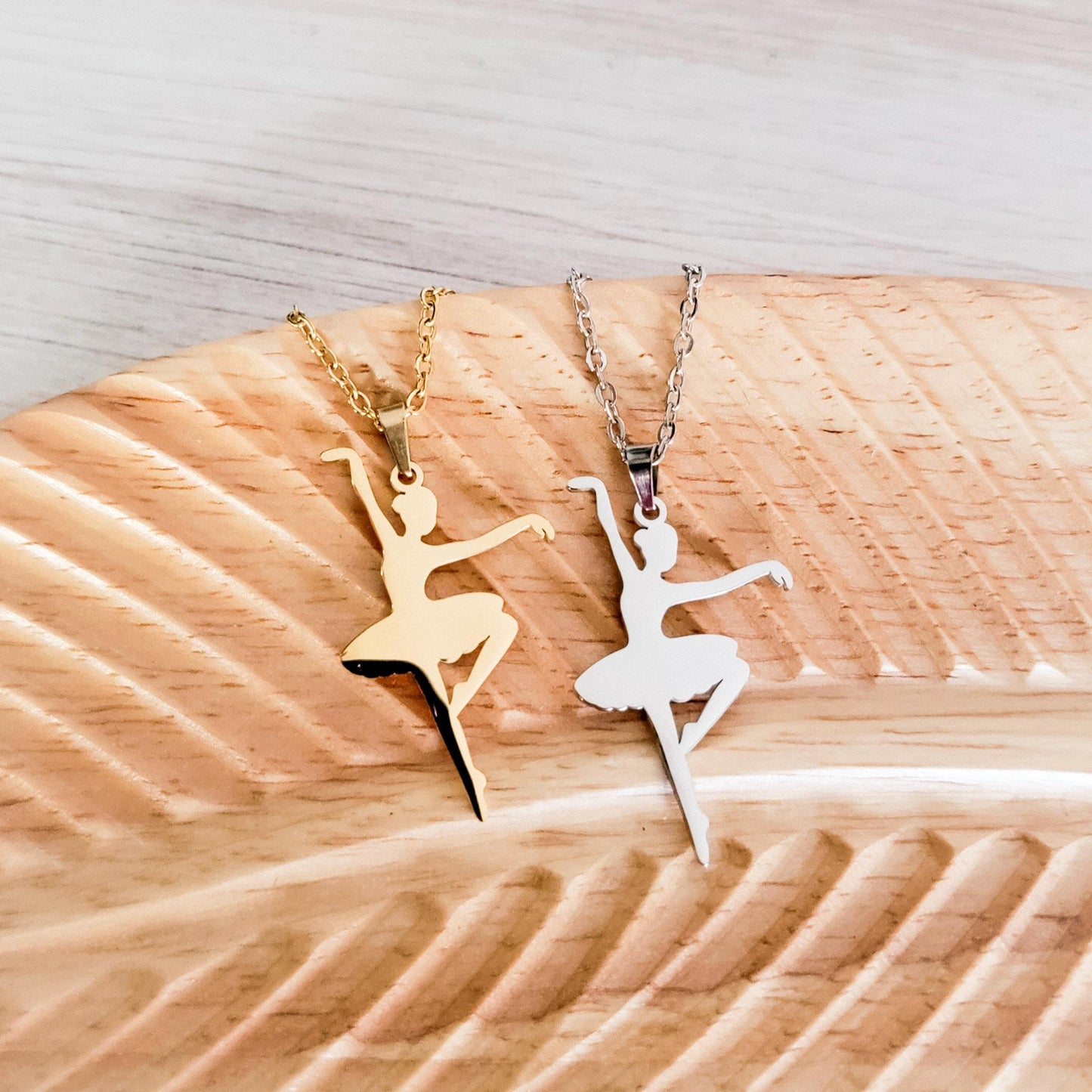 Ballerina Necklace (Silver or Gold), 1 Total, Metal Blank #104