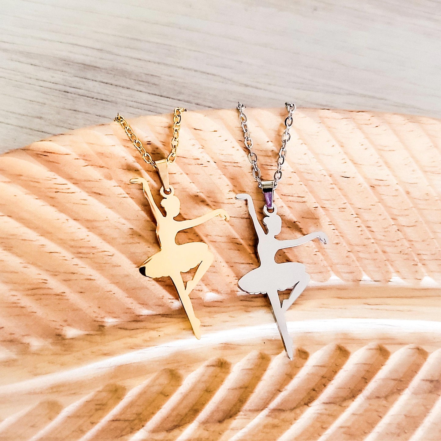 Ballerina Necklace (Silver or Gold), 1 Total, Metal Blank #104