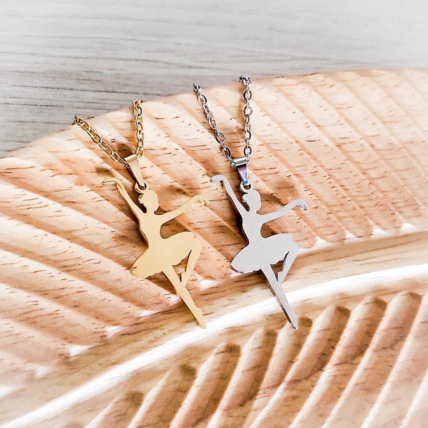 Ballerina Necklace (Silver or Gold), 1 Total, Metal Blank #104