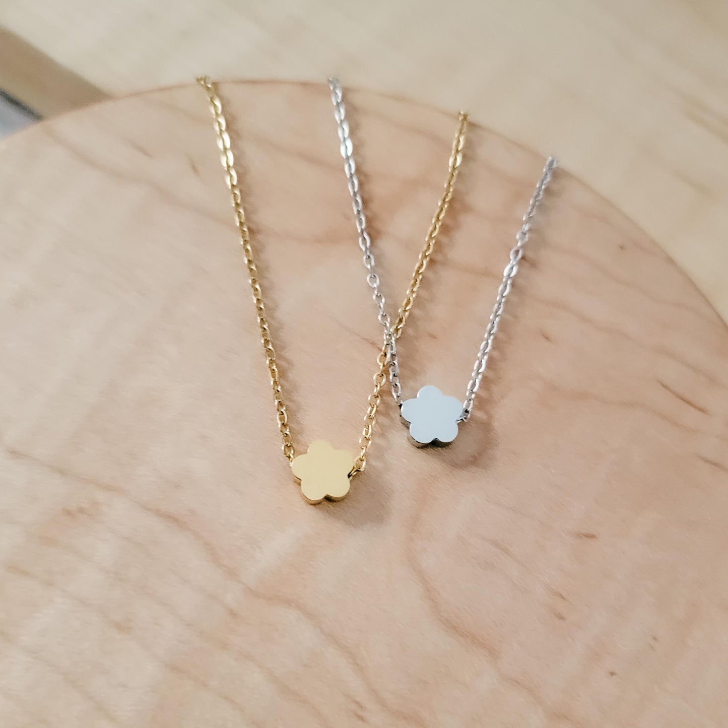 Tiny Flower Charm Necklace (Silver or Gold), 1 Total, Metal Blank #124