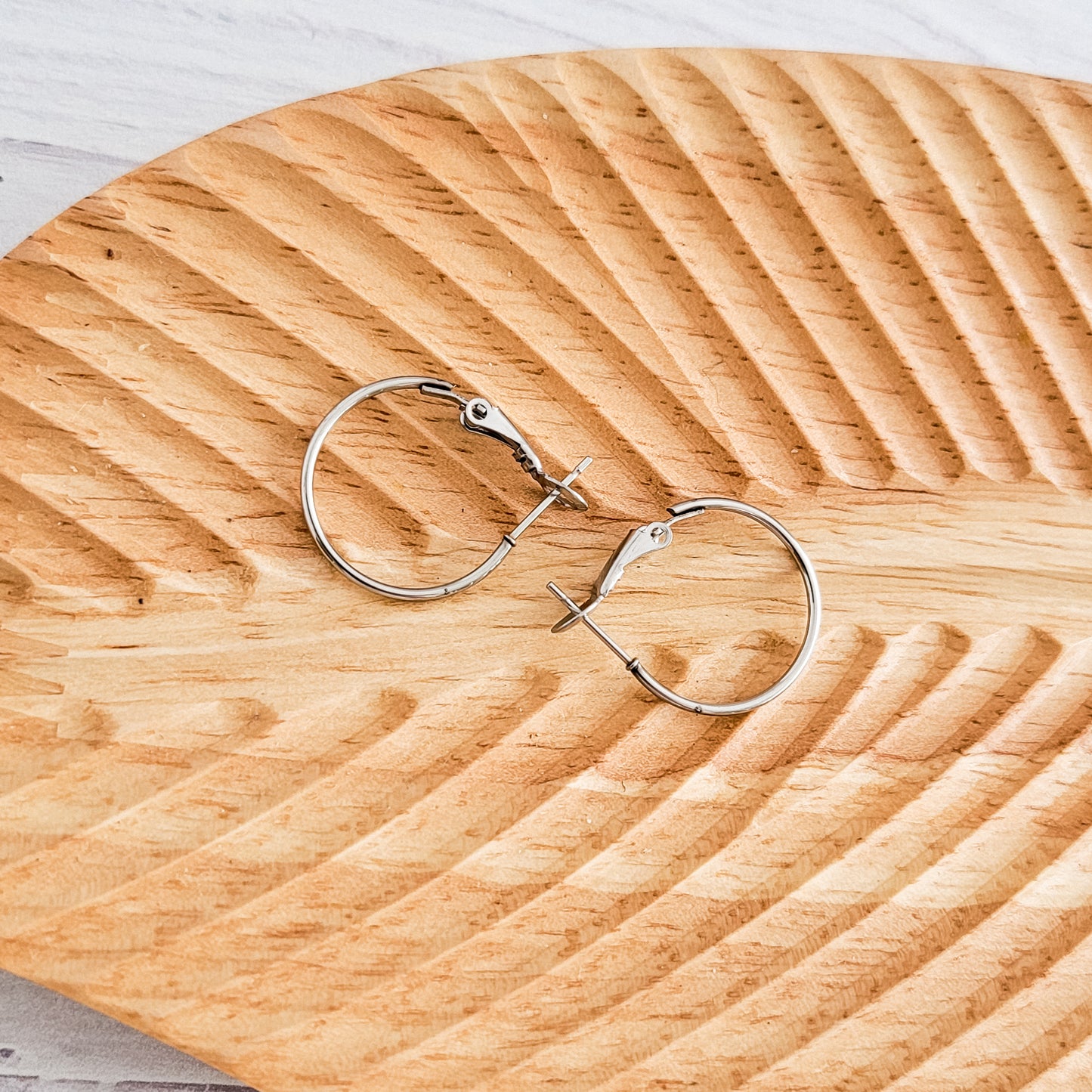 Premium Silver 20mm Leverback Stainless Steel Hoop (1.2mm Wide), 10 Pieces, Hoop #2